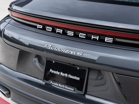 New 2026 Porsche Panamera 4 image 15