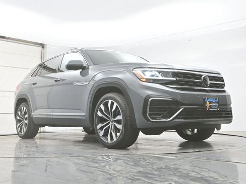 Used 2022 Volkswagen Atlas Cross Sport SEL Premium R-Line AWD/4WD image 26