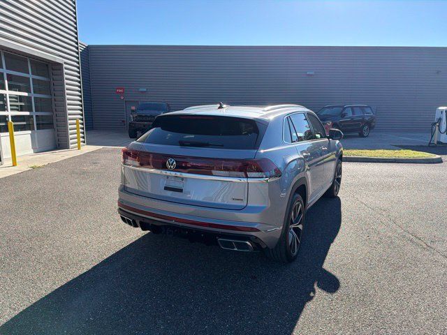 Used 2026 Volkswagen Atlas Cross Sport SEL Premium R-Line AWD/4WD image 6