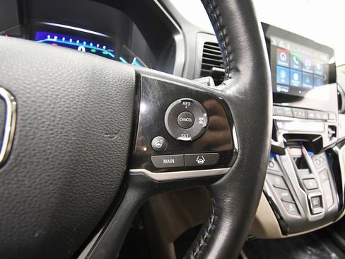 Certified 2018 Honda Odyssey Elite image 22