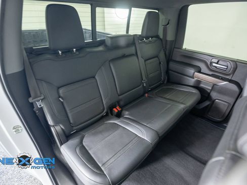 Used 2022 GMC Sierra 3500 Denali w/ Technology Package AWD/4WD image 41