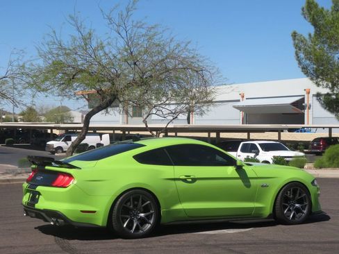 Used 2020 Ford Mustang GT Premium w/ Performance Package - Level 2 image 6