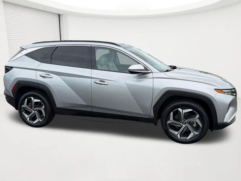 Certified 2024 Hyundai Tucson Limited AWD/4WD image 4