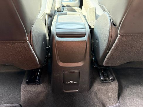 Used 2022 Buick Encore Preferred w/ Safety Package AWD/4WD image 27