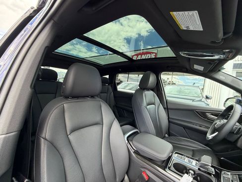 Used 2023 Audi Q7 2.0T Premium Plus w/ Premium Plus Package AWD/4WD image 21