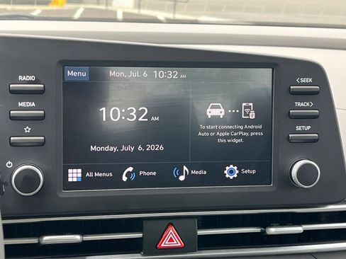 Used 2026 Hyundai Elantra Sport FWD image 21