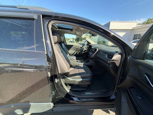 Used 2023 GMC Acadia AT4 w/ GMC Pro Grade Package AWD/4WD image 37