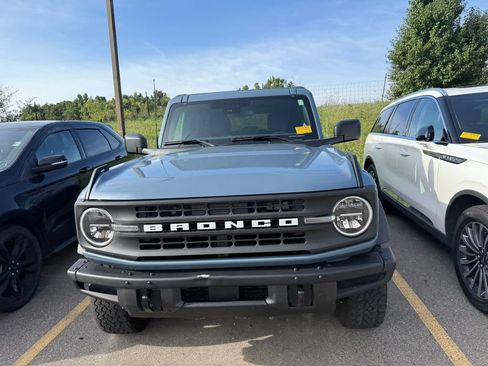 Used 2025 Ford Bronco Big Bend w/ Black Diamond Package AWD/4WD image 2
