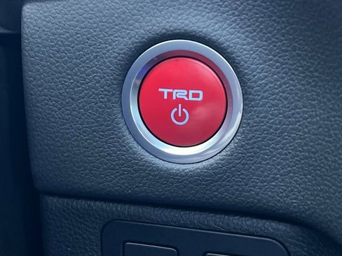 Used 2024 Toyota Sequoia Limited w/ TRD Off-Road Package image 20