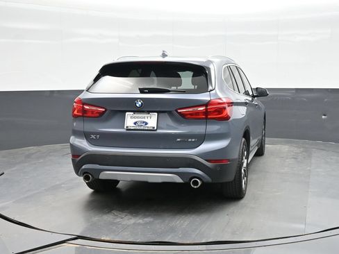 Used 2021 BMW X1 sDrive28i w/ Convenience Package FWD image 4
