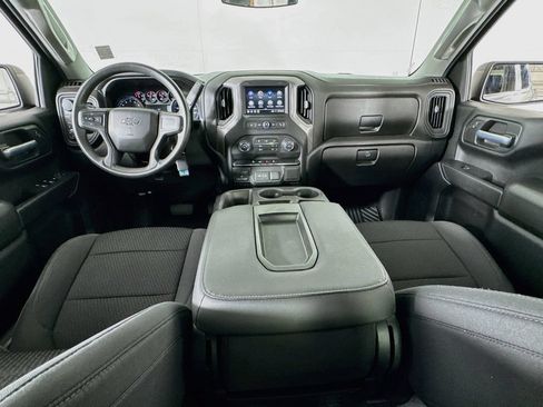 Used 2021 Chevrolet Silverado 1500 Custom Trail Boss AWD/4WD image 24