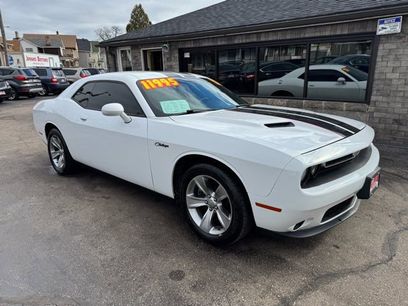 Used 2017 Dodge Challenger SXT
