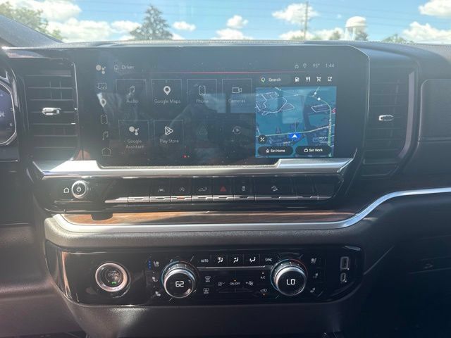 Used 2022 GMC Sierra 1500 SLT AWD/4WD image 19