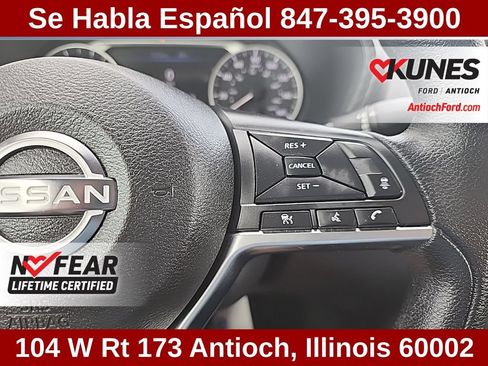 Used 2024 Nissan Sentra SV FWD image 35