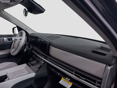 Used 2026 Hyundai Santa Fe SE image 30