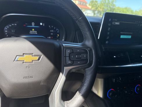 Used 2023 Chevrolet Tahoe Premier AWD/4WD image 30