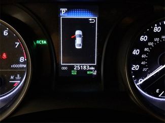 Used 2022 Toyota Camry SE video 2