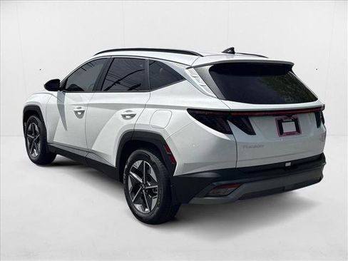 New 2025 Hyundai Tucson SEL image 9