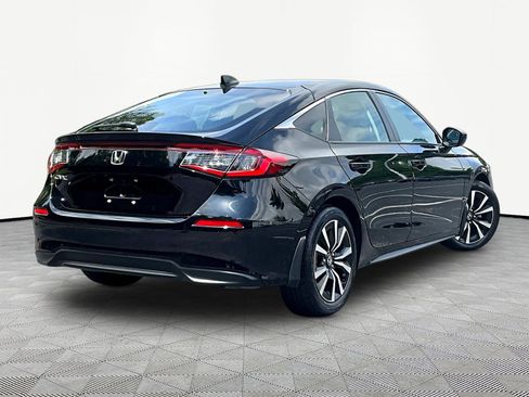 Used 2024 Honda Civic EX-L image 6