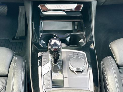 Certified 2022 BMW X3 xDrive30i w/ Convenience Package image 17