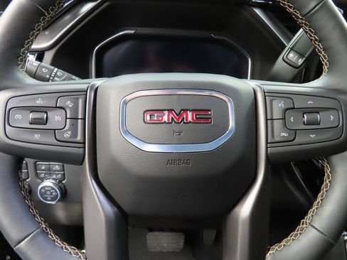 Used 2025 GMC Sierra 2500 AT4 w/ AT4 Premium Plus Package image 65