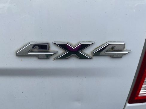 Used 2016 RAM 2500 Tradesman w/ Chrome Appearance Group image 13