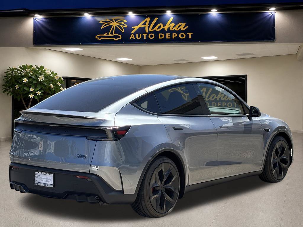 Used 2026 Tesla Model Y Performance AWD/4WD image 5