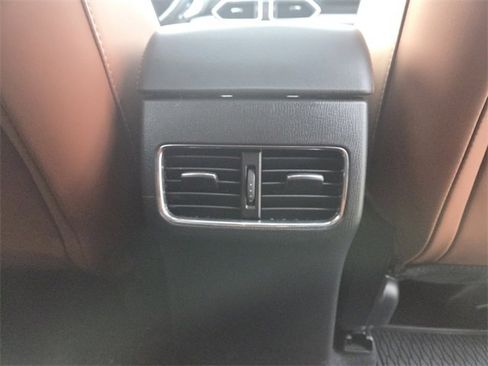 Certified 2025 MAZDA CX-5 Carbon Edition image 11