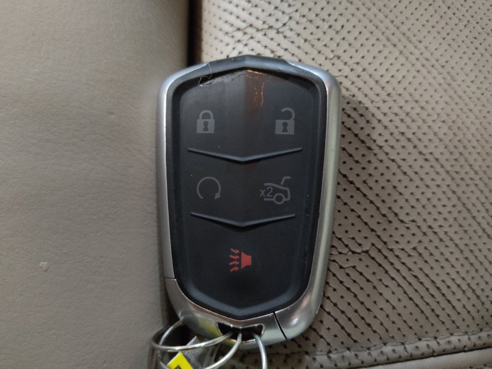 Used 2014 Cadillac SRX Luxury w/ Driver Awareness Package FWD image 32