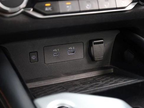 Certified 2023 Nissan Altima 2.5 SR w/ SR Premium Package image 16