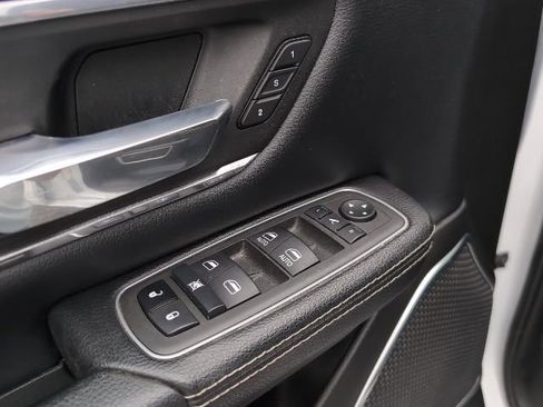 Used 2022 RAM 1500 Laramie image 24