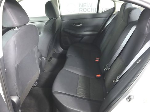 Certified 2022 Nissan Sentra S image 24