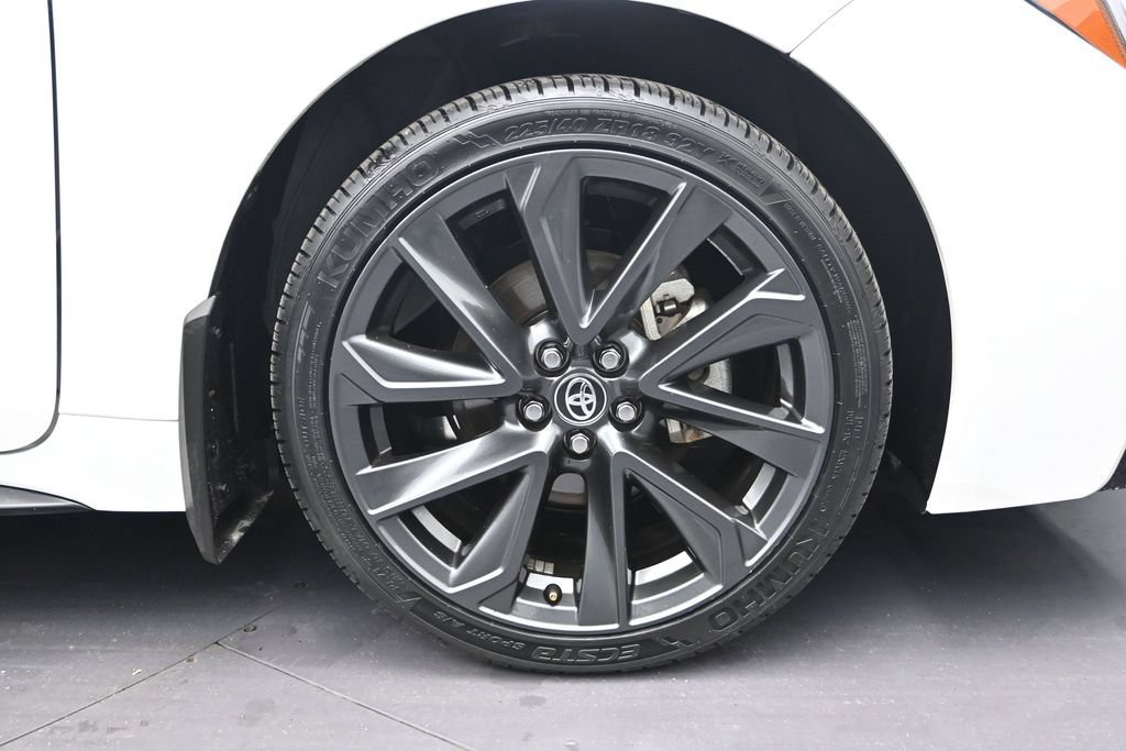 Used 2024 Toyota Corolla SE FWD image 9