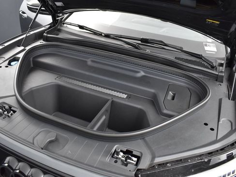 New 2027 Audi SQ6 e-tron Premium Plus AWD/4WD image 21