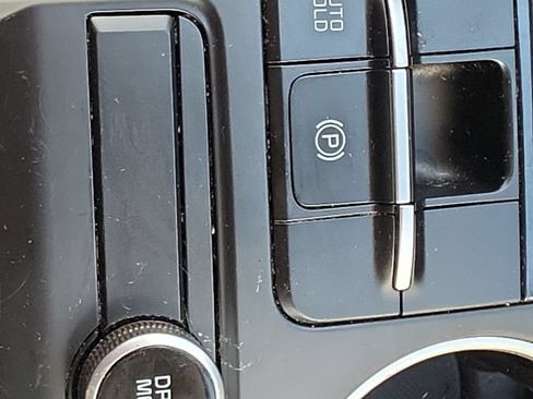 Used 2021 Kia K5 LXS FWD image 18