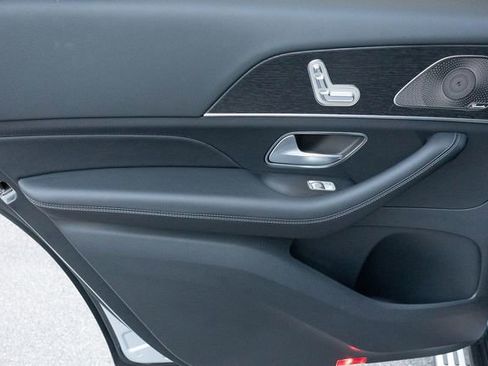 New 2026 Mercedes-Benz GLS 450 4MATIC image 13