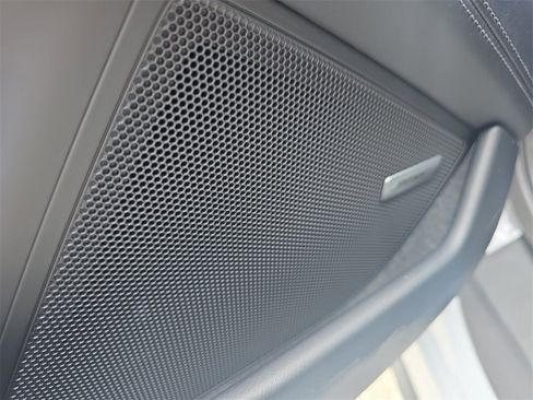 Used 2025 Porsche 911 Carrera 4 GTS image 23