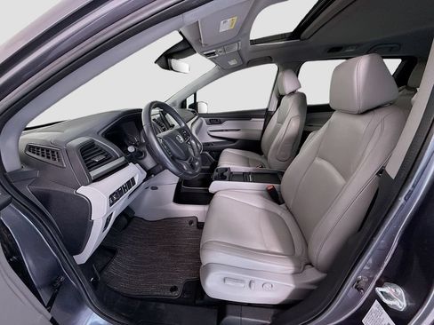 Used 2024 Honda Odyssey EX-L image 18