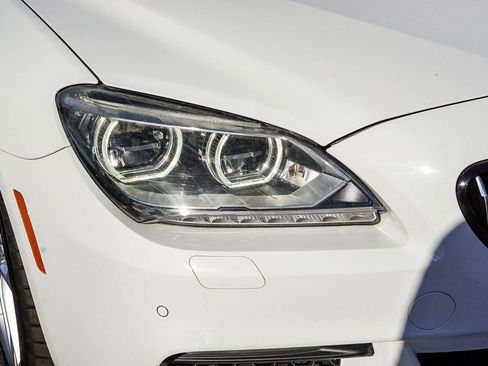 Used 2013 BMW 650i Convertible image 10