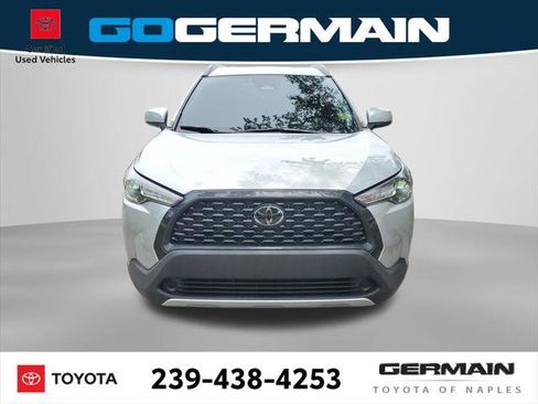 Certified 2024 Toyota Corolla Cross LE AWD/4WD image 3