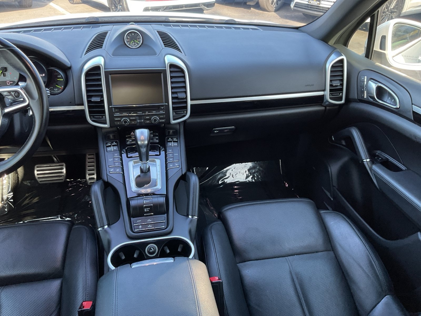 Used 2016 Porsche Cayenne S AWD/4WD image 16
