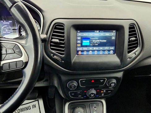 Used 2020 Jeep Compass Latitude image 16
