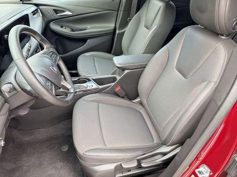 Certified 2025 Buick Encore GX Preferred image 5