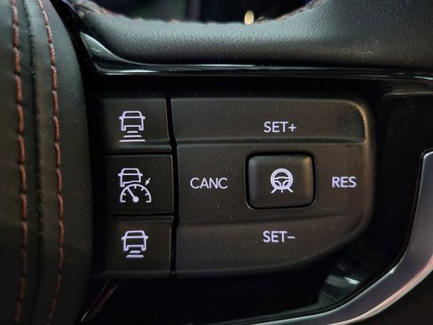New 2025 Jeep Wagoneer S Limited AWD/4WD image 18