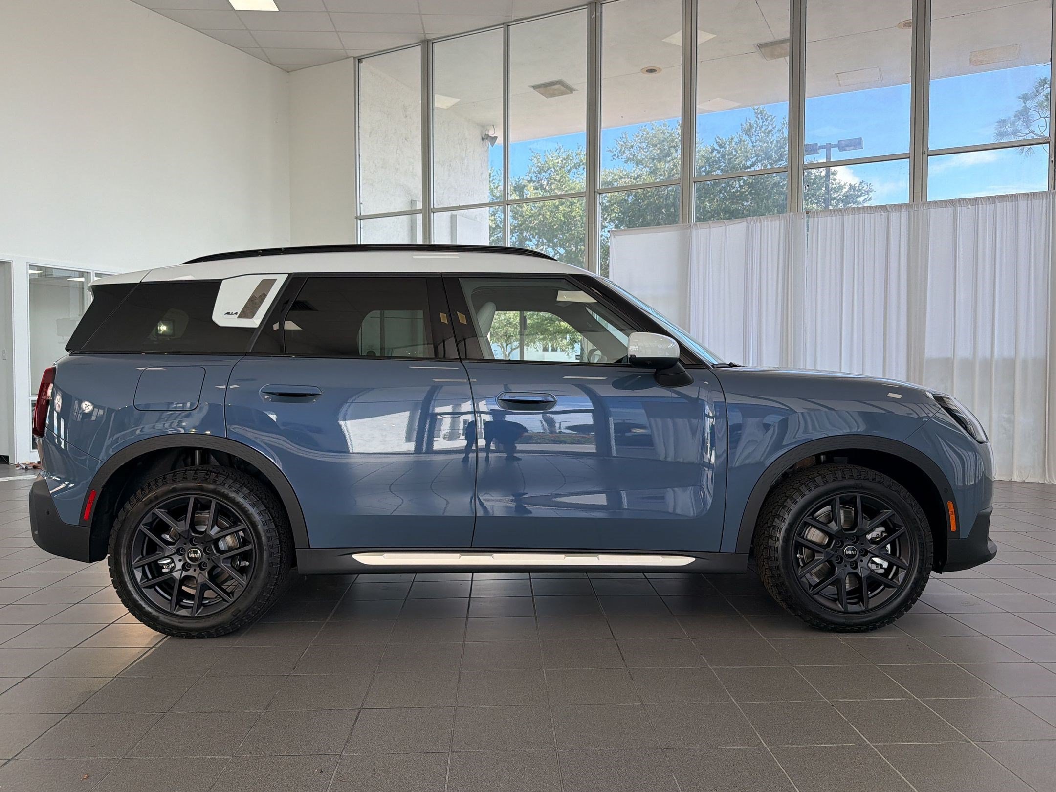 New 2027 MINI Cooper Countryman S w/ Comfort Package Max AWD/4WD image 8