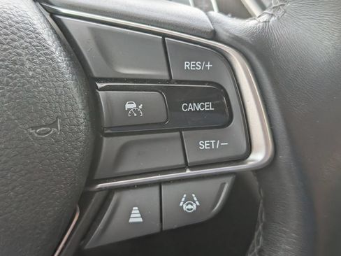Used 2022 Honda Accord Sport image 15