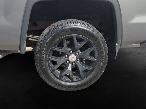Used 2017 GMC Sierra 1500 SLT w/ SLT Premium Package AWD/4WD image 13