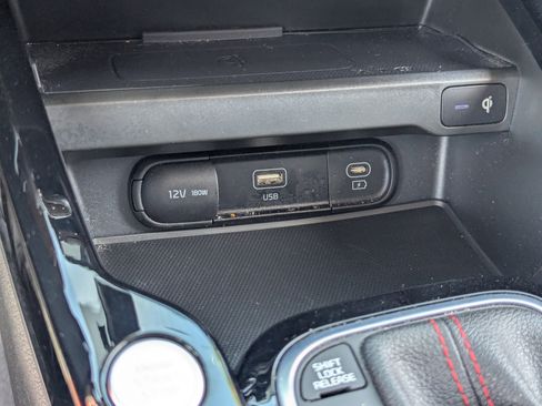Certified 2023 Kia Soul GT-Line FWD image 27