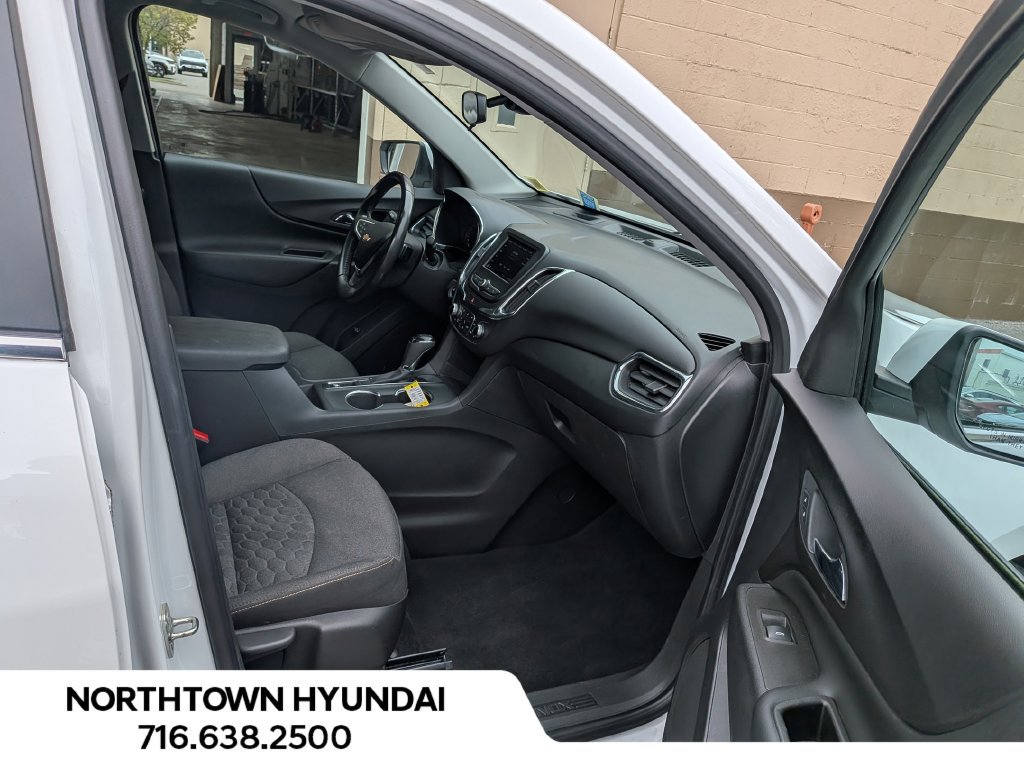 Used 2021 Chevrolet Equinox LT FWD image 34