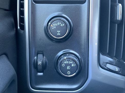 Used 2017 Chevrolet Silverado 1500 LT w/ True North Edition AWD/4WD image 16